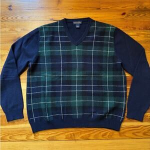 Brooks Brothers Scottish Lambswool V-Neck Sweater